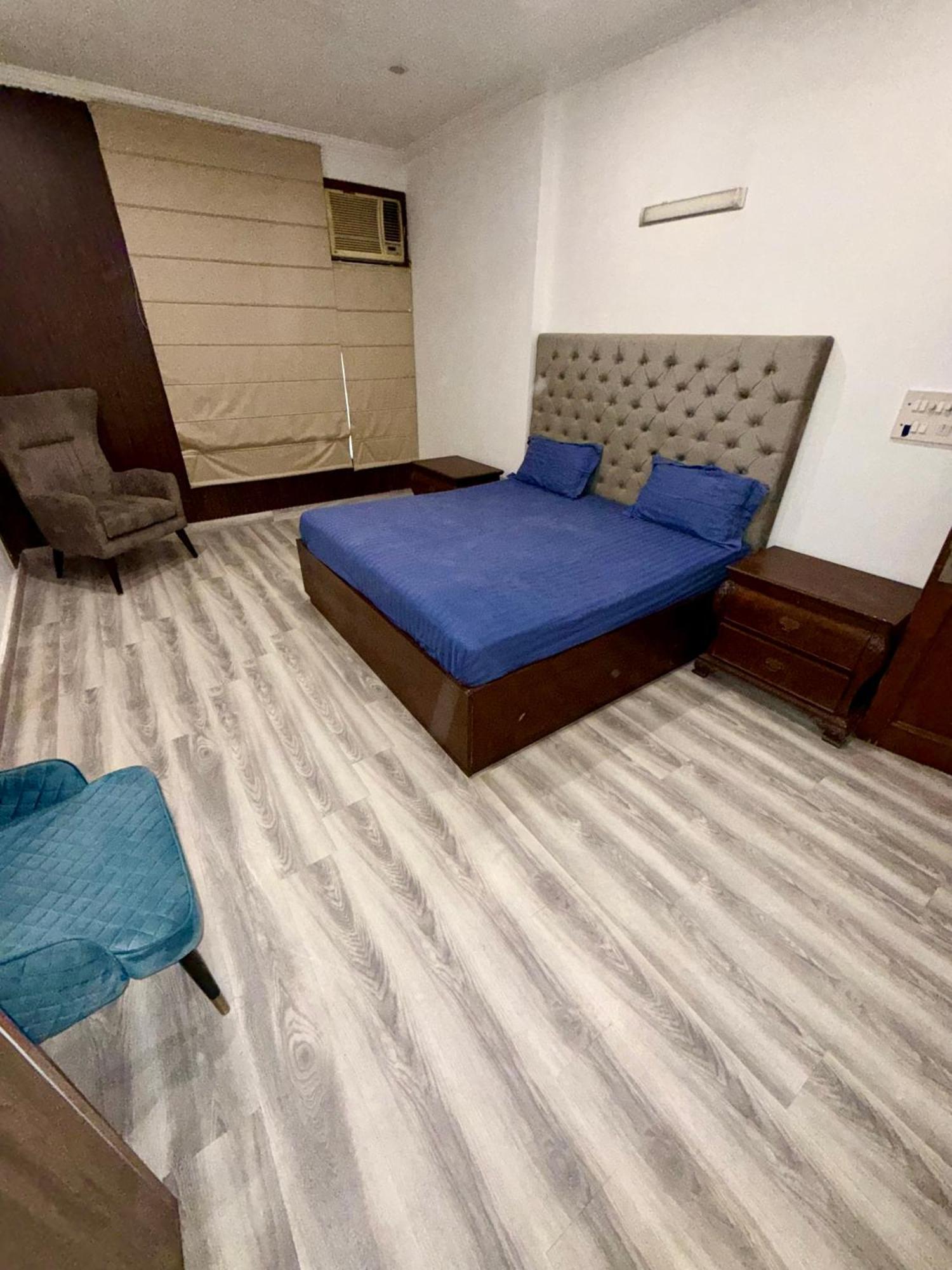 Apartment Woodbridge Gk 1 New Delhi
